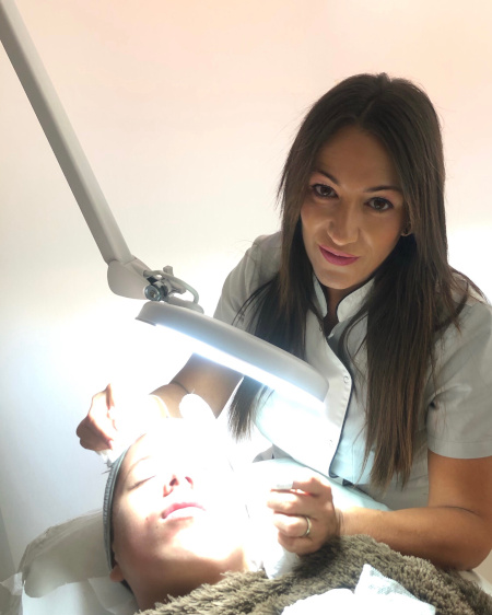 esteticien yolanda navarro